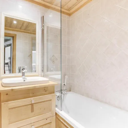 Apartment Eperviere - Tres Bel 4 Pieces 6/7 Personnes A Meribel Quartier De La Chaudanne Aux Pieds Des Pistes Mae-2011 Les Allues